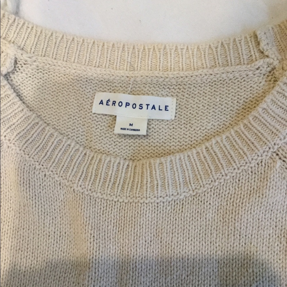 ✨Sweater✨ - Picture 2 of 3
